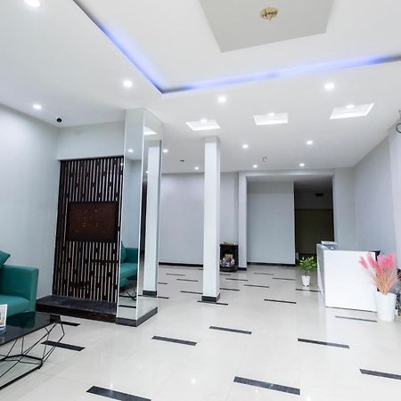 Cosmos Hotel Nha Trang By Ht Bagian luar foto